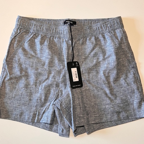 NWT ‼️ Womens ALLBIRDS Tree BD Shorts - Retail $58 Color is Shadow (gray) - Picture 7 of 11